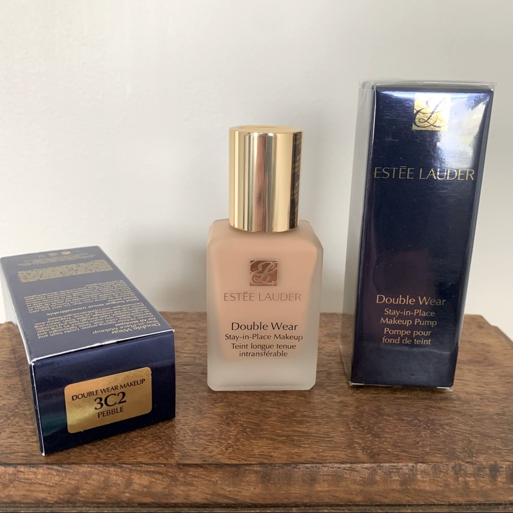 Brand New Estée Lauder Double Wear Foundation in Pebble (3C2) and Makeup Pump